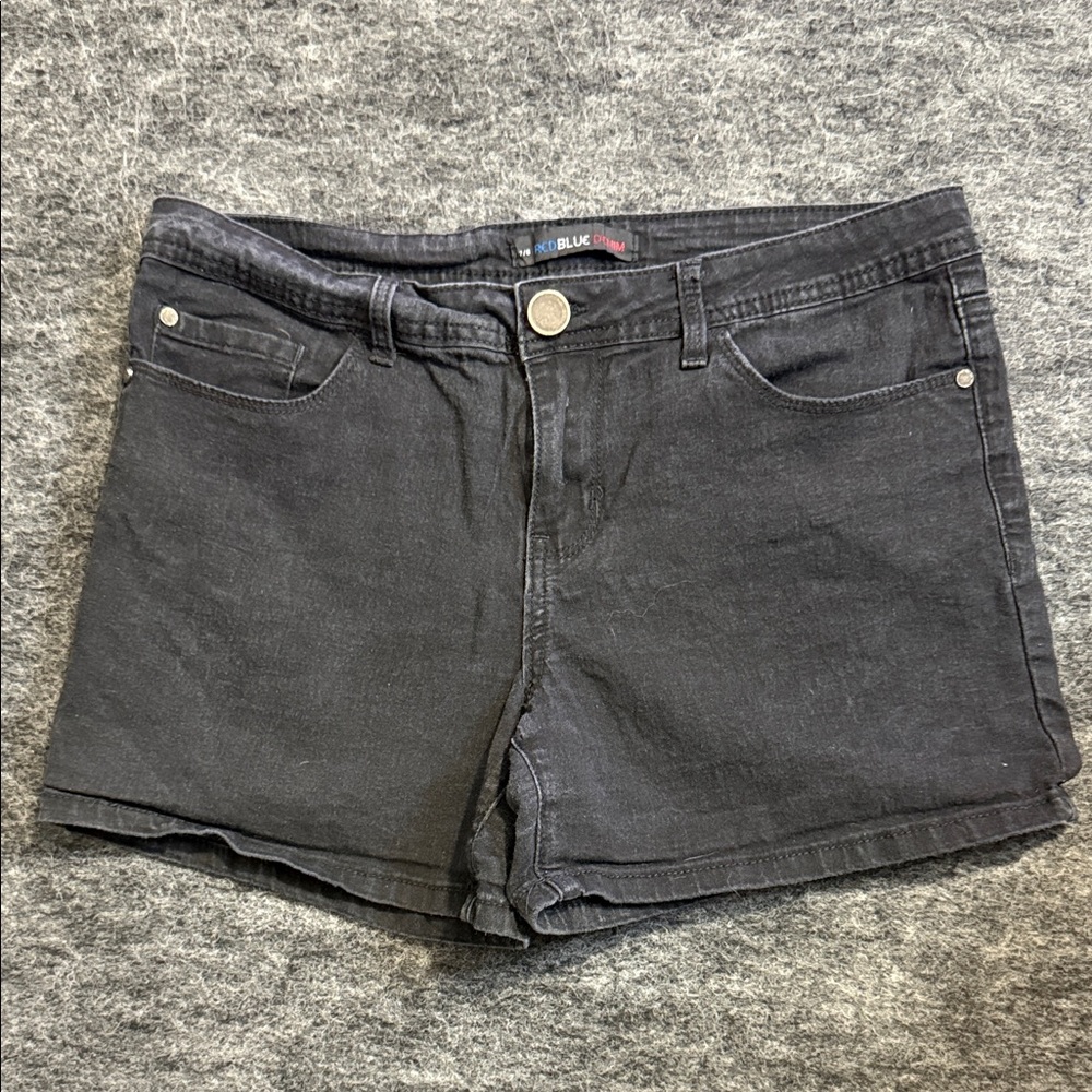 Classic Black Jean Shorts for Women SZ 6